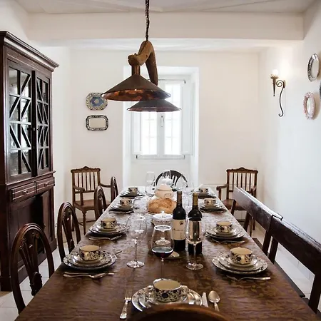 Casa Do Poeta Venutra